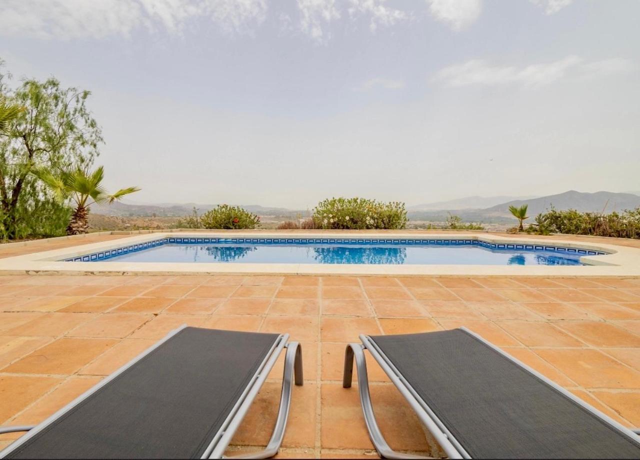 Villa Buenavista - Stunning Views - Private Malaga